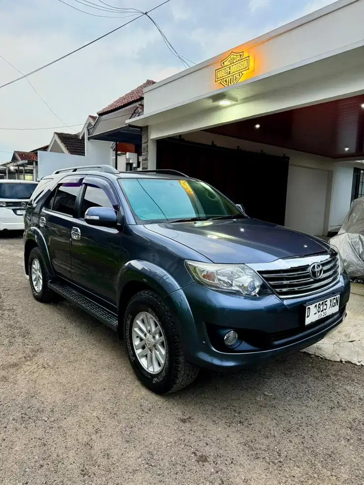 Tanpa DP toyota fortuner G 2.7 luxury at 2013 bensin