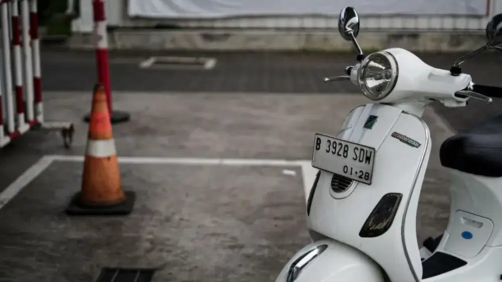 PIAGGIO VESPA LX 150 2012