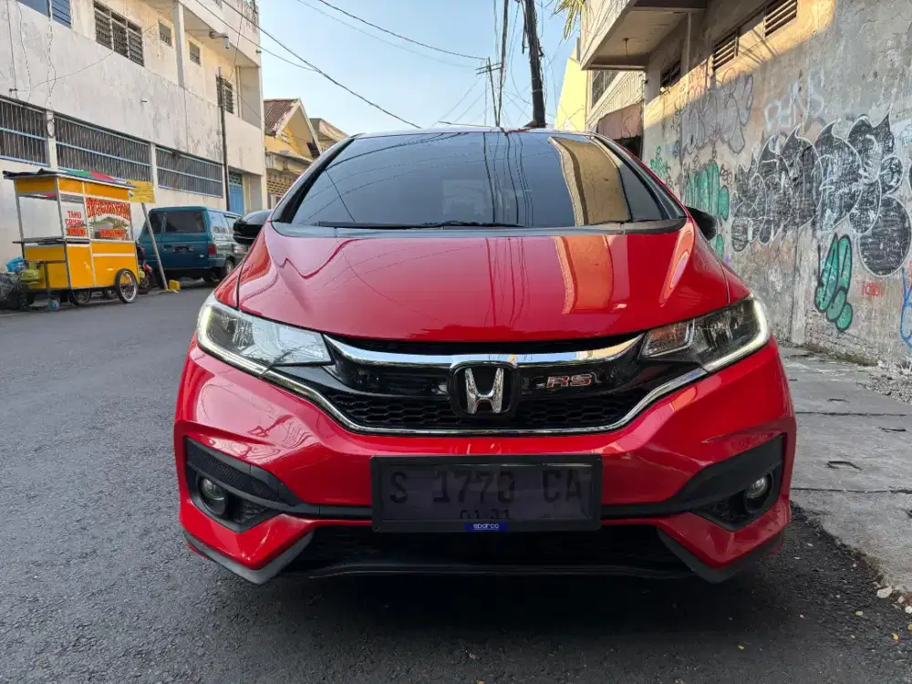 HONDA JAZZ RS CVT 2019