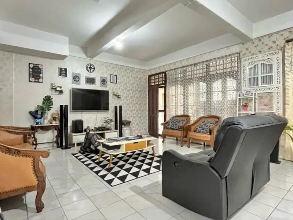 Rumah Luxury 2LT 464m2 7+1KT di Mampang Prapatan Jaksel Siap Huni