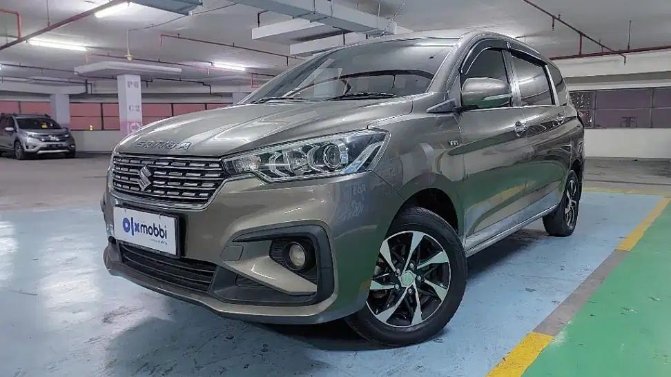 DP MURAH Suzuki Ertiga 1.5 GX Bensin-AT 2021 Abu-Abu CAJMD