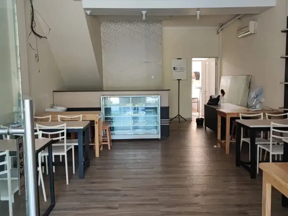 Ruko 3 Lantai Area Ramai di Harapan Indah, Bekasi