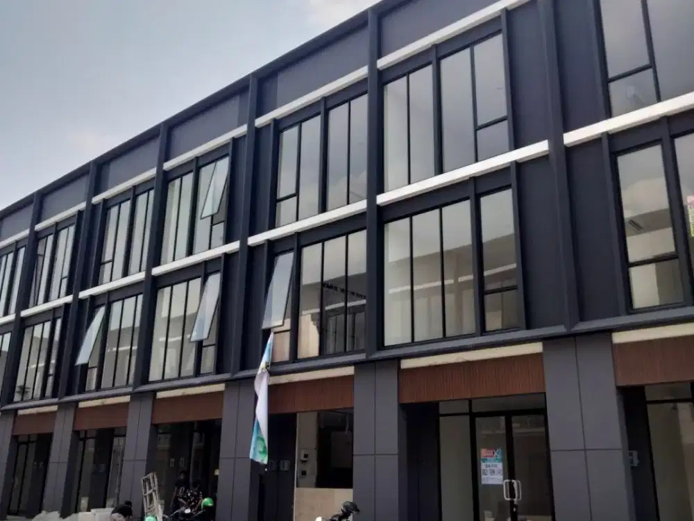 Hampton Avenue - Gading Serpong 3 Lantai baru