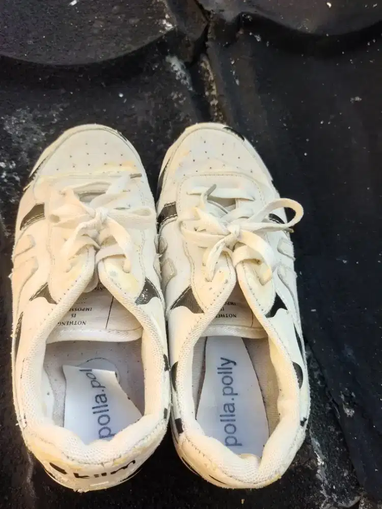 Sepatu perempuan polla polly