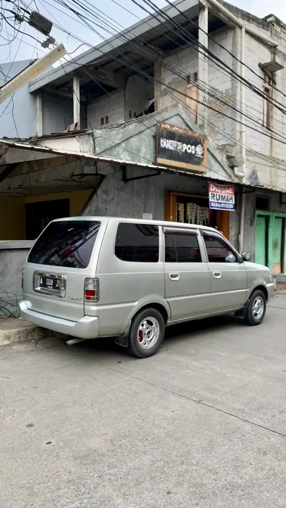 Toyota Kijang Kapsul LX 1.8 Bensin
