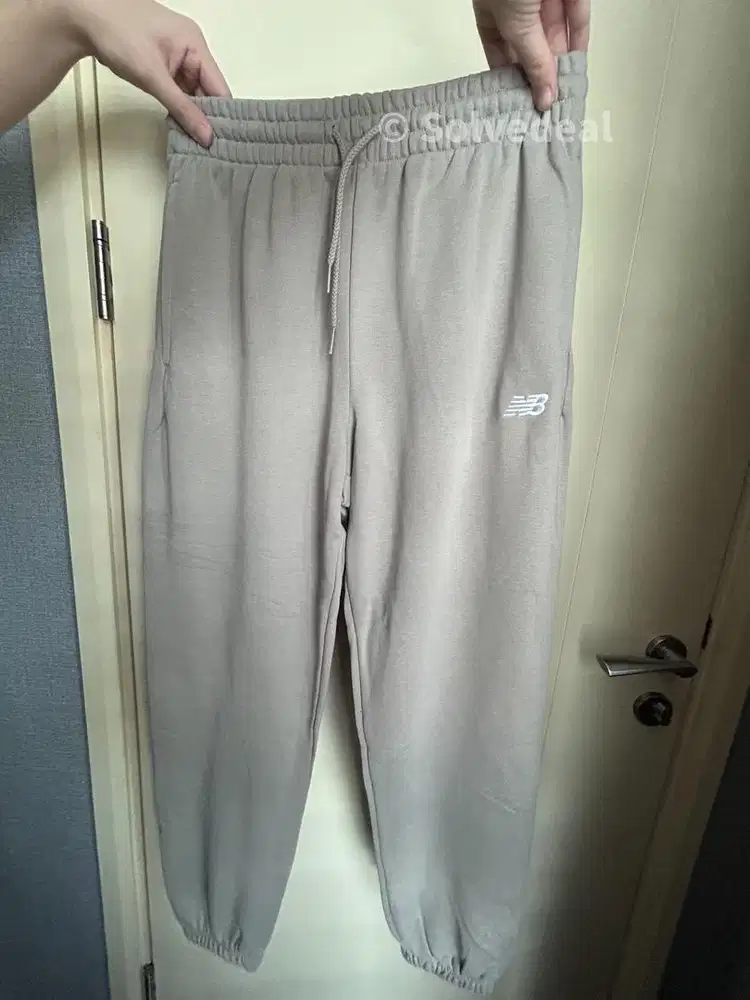 Celana New Balance Jogger French Terry Beige Original New Size M Rare