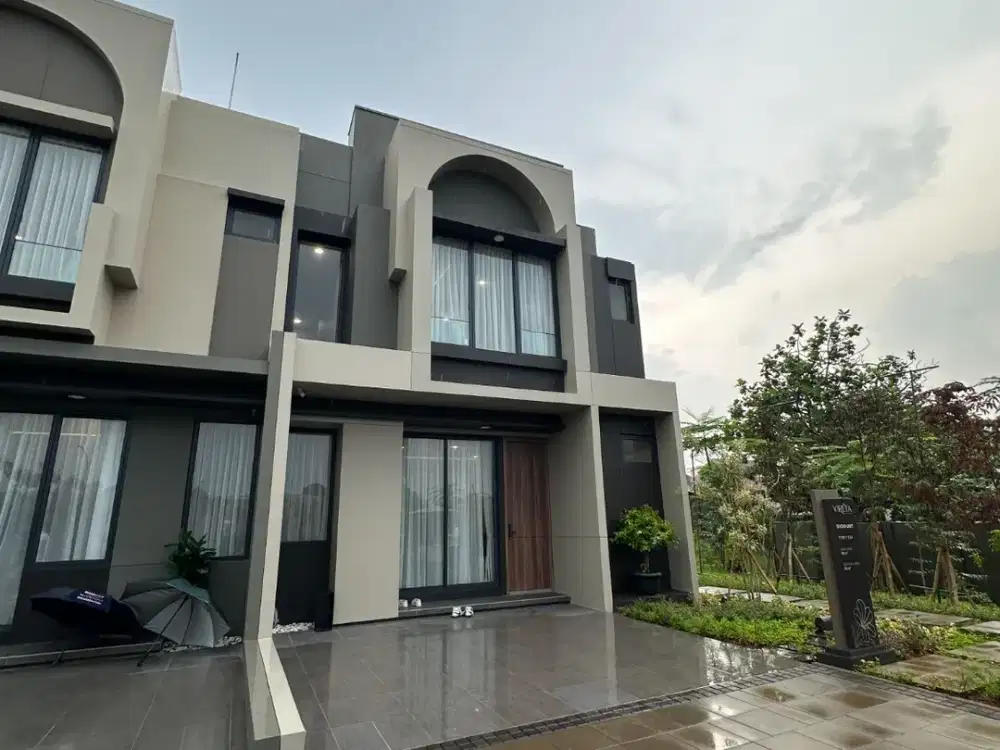 RUMAH RAPIH 2 LANTAI DI PUSAT KOTA BSD