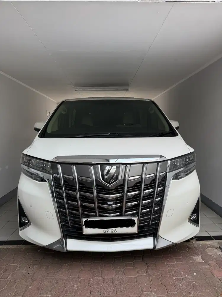Toyota Alphard 2023 Bensin