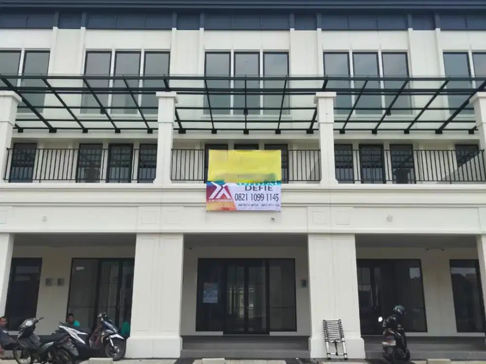 RUKO 3 LANTAI DOUBLE FACADE & BALCONY Hudson - Gading Serpong