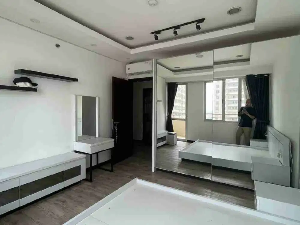 DiJual Apartment Paladian Park