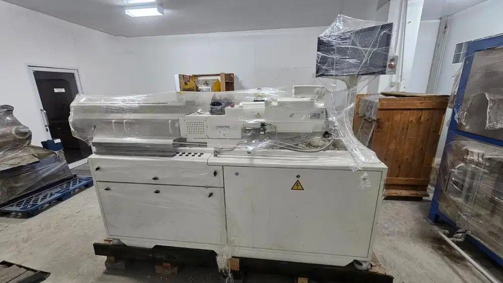 DIJUAL CEPAT [DISCOUNT 50%] MESIN TWIN-SCREW EXTRUDER JERMAN