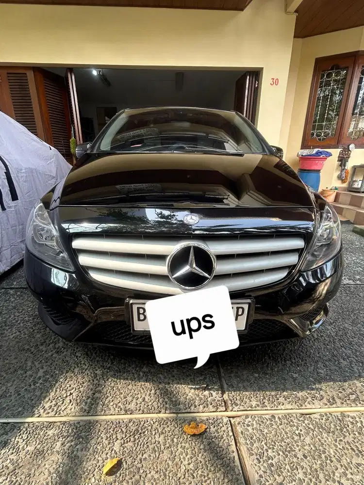 Mercedes-Benz B200 2013 Bensin