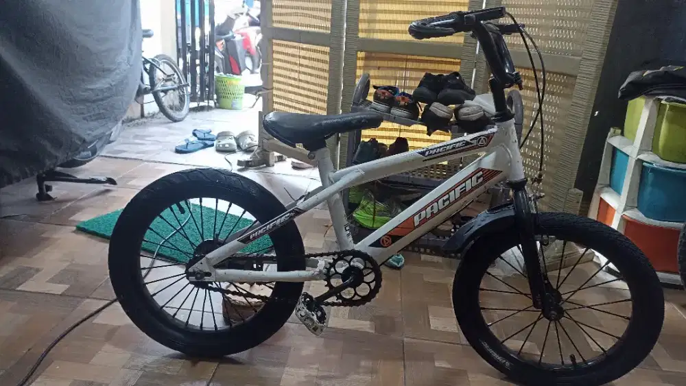 Sepeda Anak uk 16