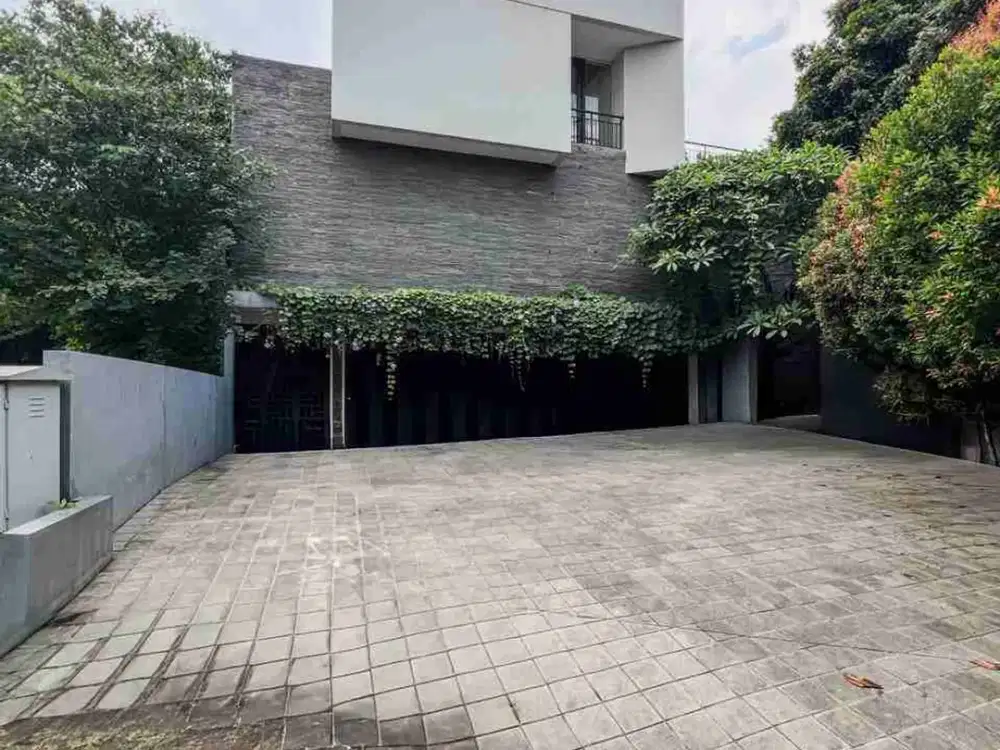 Dijual Rumah Mewah Bukit Golf Terrace