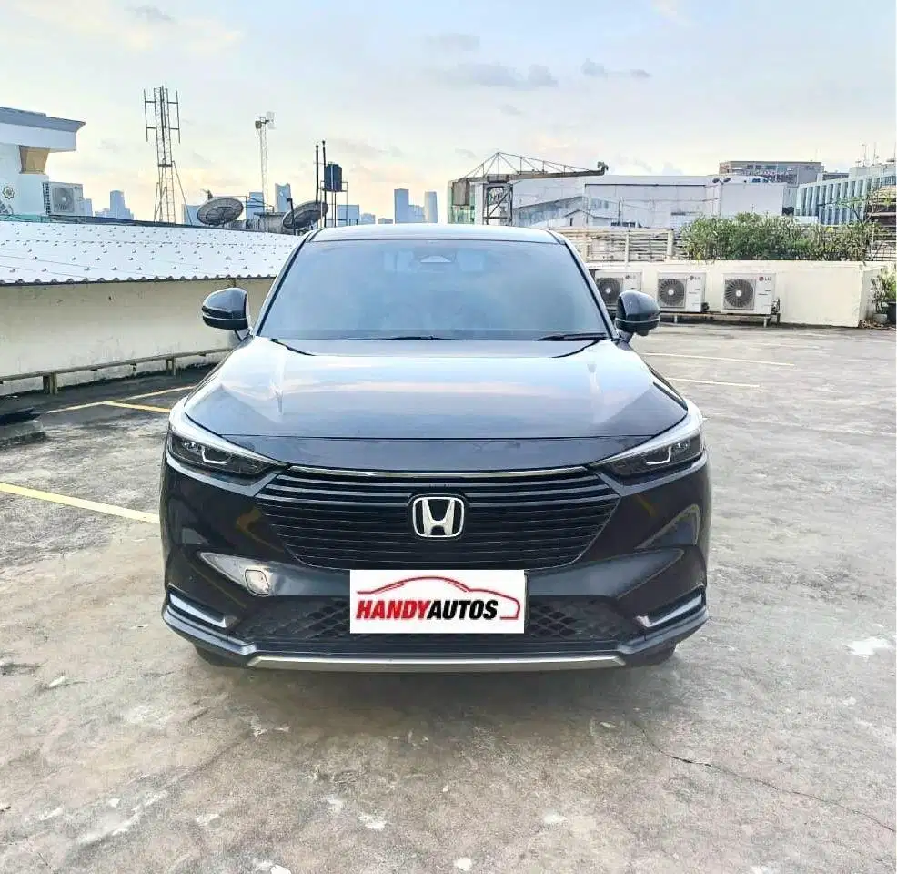 Honda HRV SE Tahun 2023 Automatic Hitam Mutiara