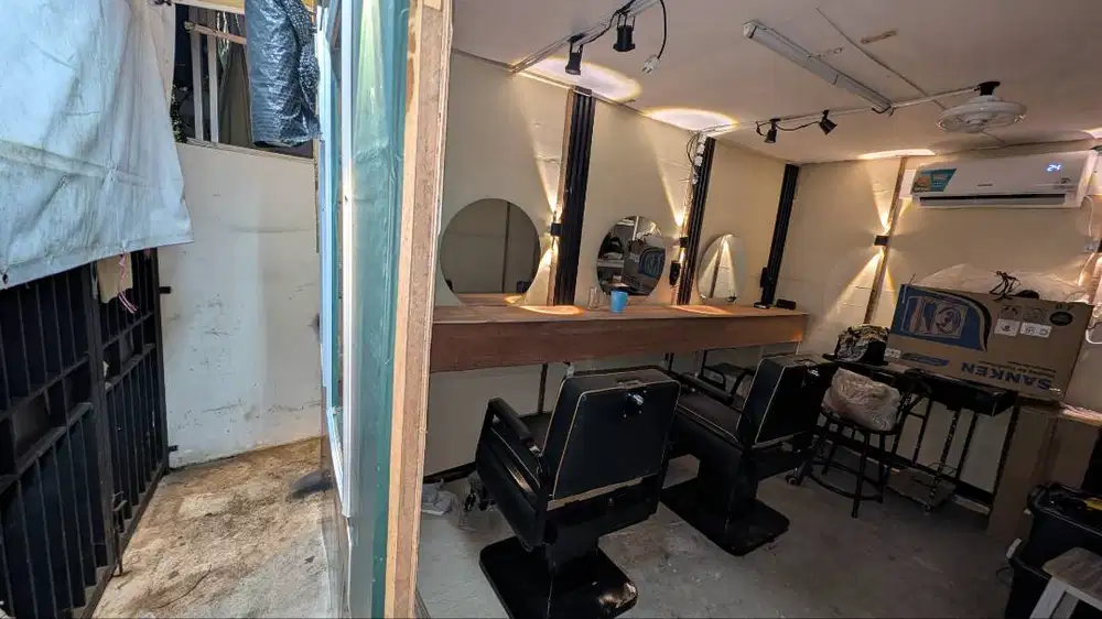 Loker barber pangkas rambut di Ulujami jakarta selatan