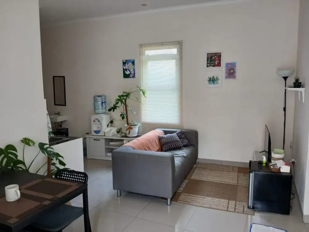 Rumah Full Furnished di Bumi Sariwangi