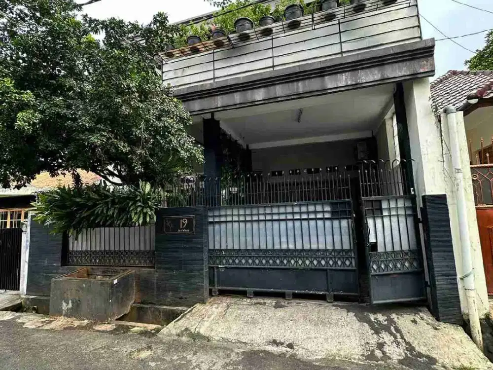 Dijual Cepat Rumah Posisi Strategis Kawasan Jatipadang Pasar Minggu Jakarta Selatan Bisa Nego