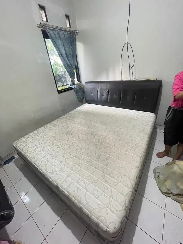 Kasur, Tempat Tidur