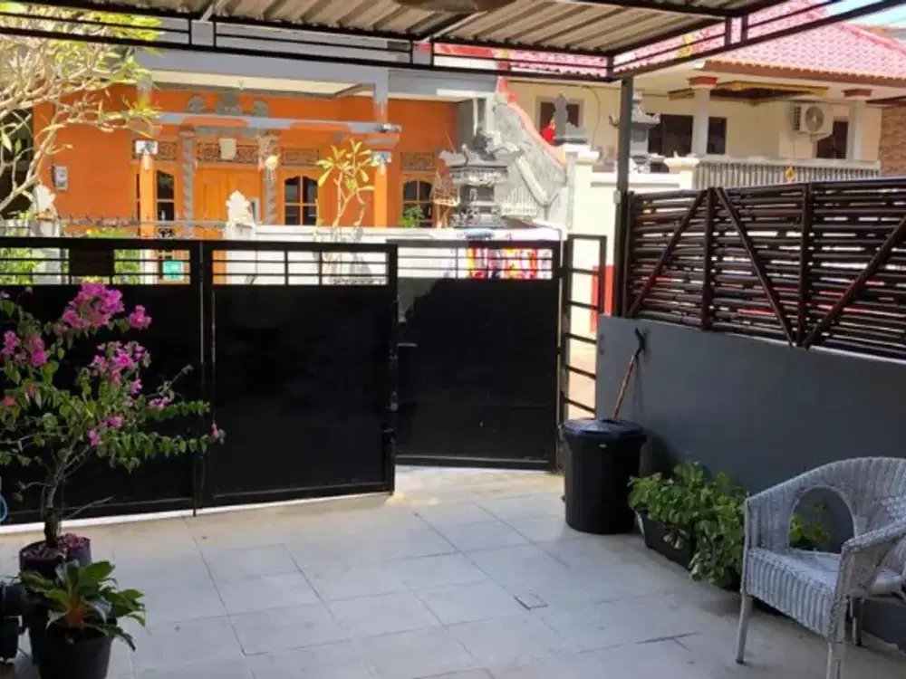 RUMAH MINIMALIS 2 LANTAI DI PERUM RAYA KAMPIAL BENOA BADUNG, BALI