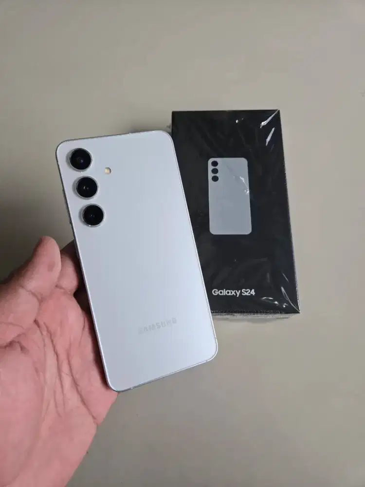 Samsung S24 5G 8/512 SEIN Resmi Indo Fullset Mulus Murah