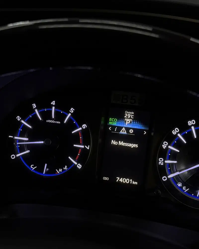 [DP 20 JT] VENTURER INNOVA AT 2019 / 2020 BENSIN Tgn Ke 1 Bisa TT 2018