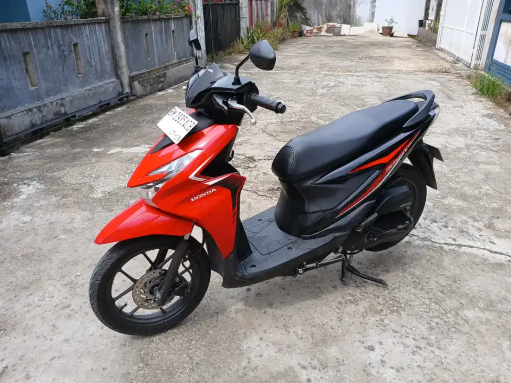 Honda New Beat FI Deluxe