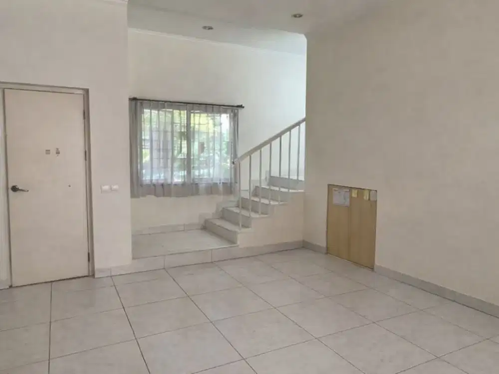 Best Deal! Rumah Jakarta Garden City, 4+1 KT, Carport 2 Mobil, Dekat Aeon Mall & Ikea Mall, Harga Nego!