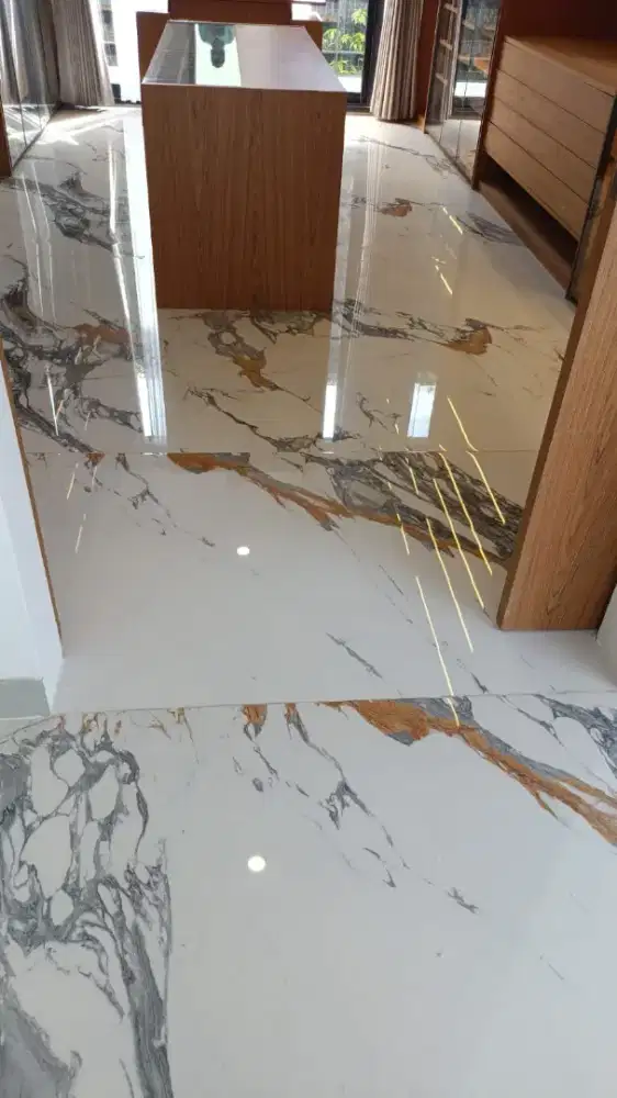 Tukang Pasang Granit, Marmer, Quadra. Kontraktor Bangun Rumah Mewah