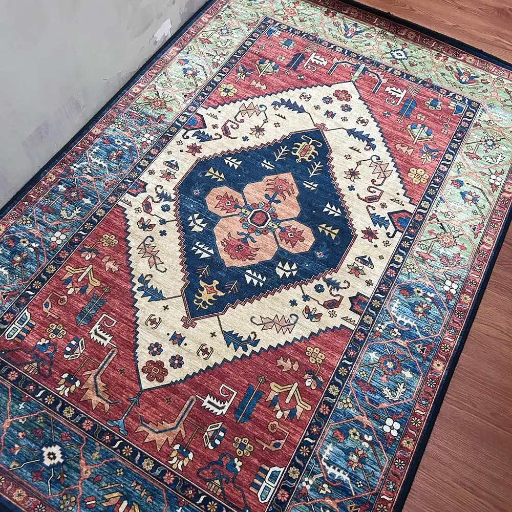 Karpet Ukuran Sedang Bermotif