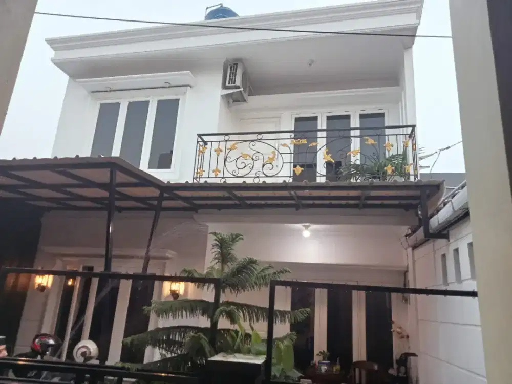 Rumah mewah jual cepat