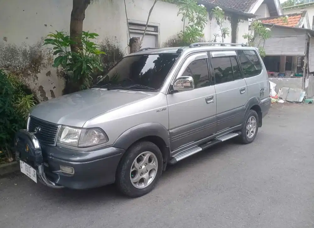 Toyota Kijang 2000 Bensin
