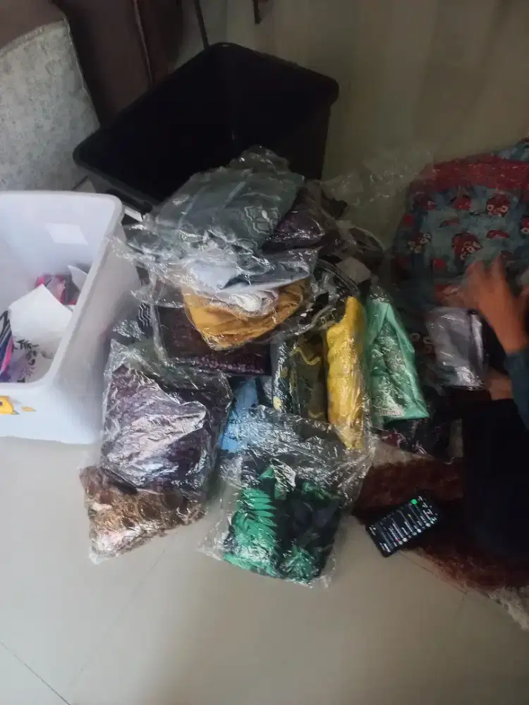 Baju gamis borong semua harga 40 ribu ada 44 pcs