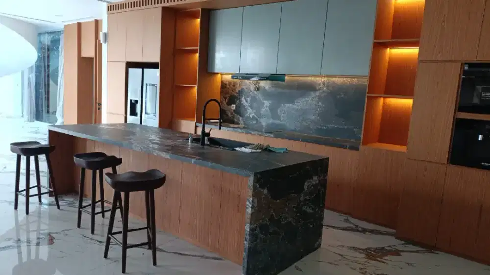 Tukang Pasang Quadra, Marmer, Granit. Kontraktor Bangun Rumah Mewah