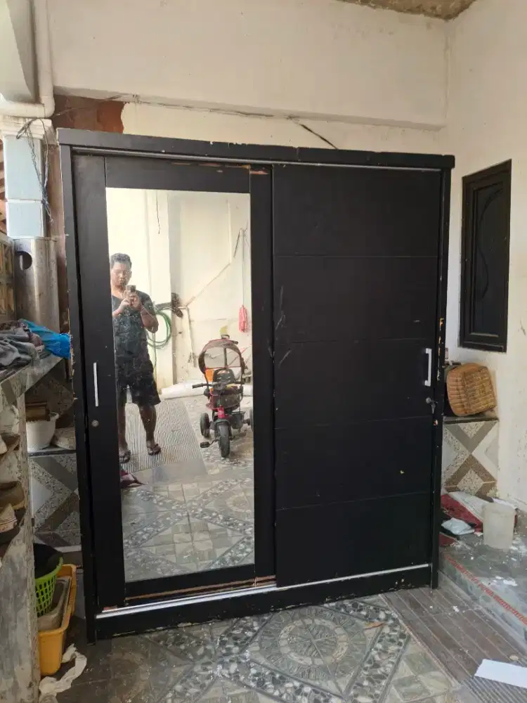 Lemari pakaian 2 pintu murah sekali