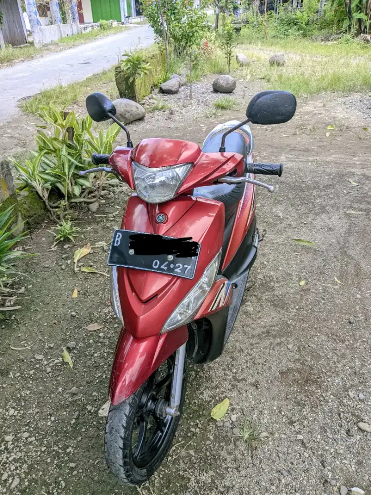 Mio J 2012 warna merah