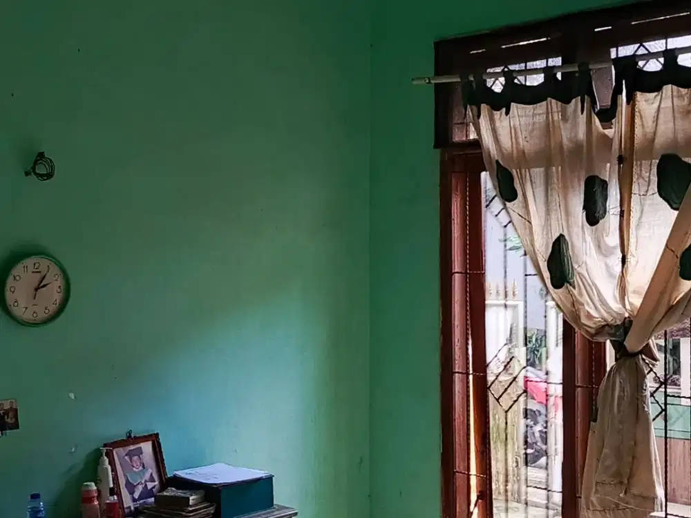 Rumah Strategis 10 Menit ke RS Murni Asih 2 Lantai Hadap Utara J-46797