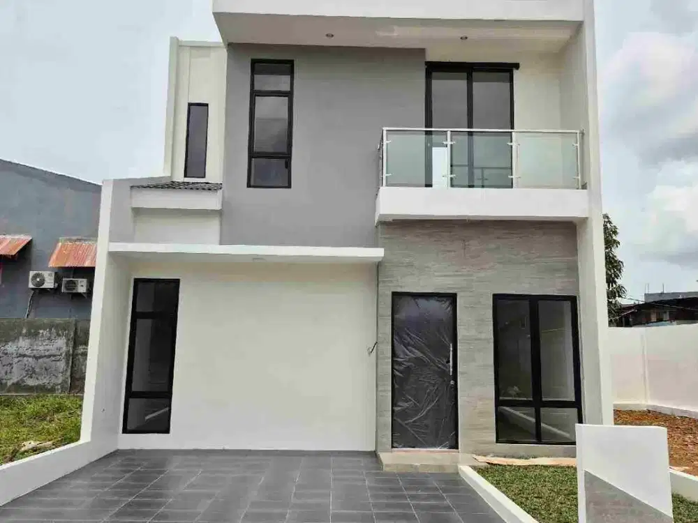 Rumah 2 Lantai Perintis KM 3 Tamalanrea Kota Makassar