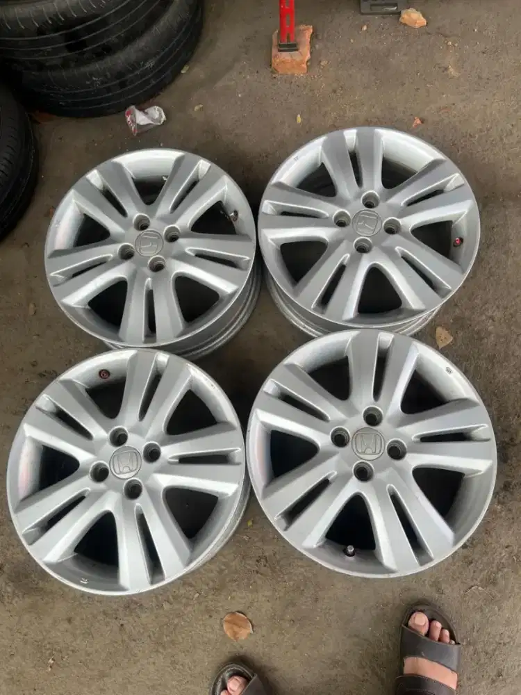 Velg original Honda jazz RS ring 16 pcd 4x100 Vios Mobilio 4pcs