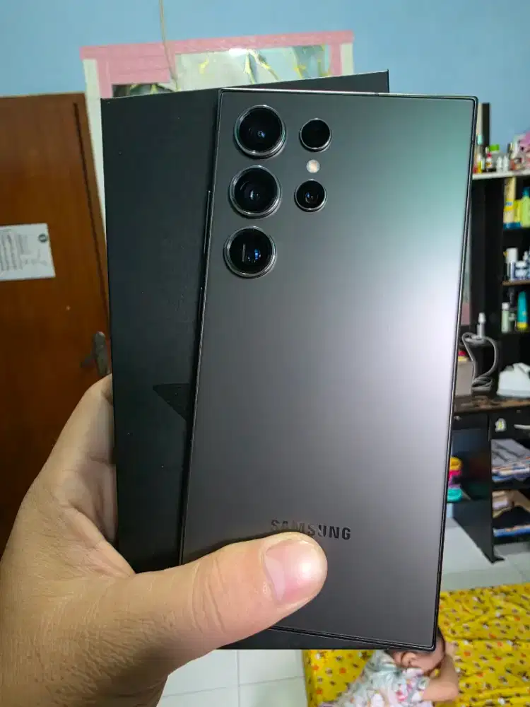 Samsung S24 ultra 12/512