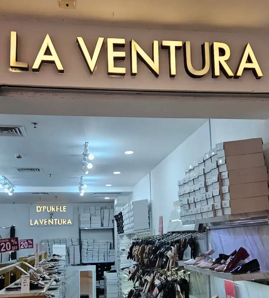 Dicari karyawan outlet sendal LA VENTURA