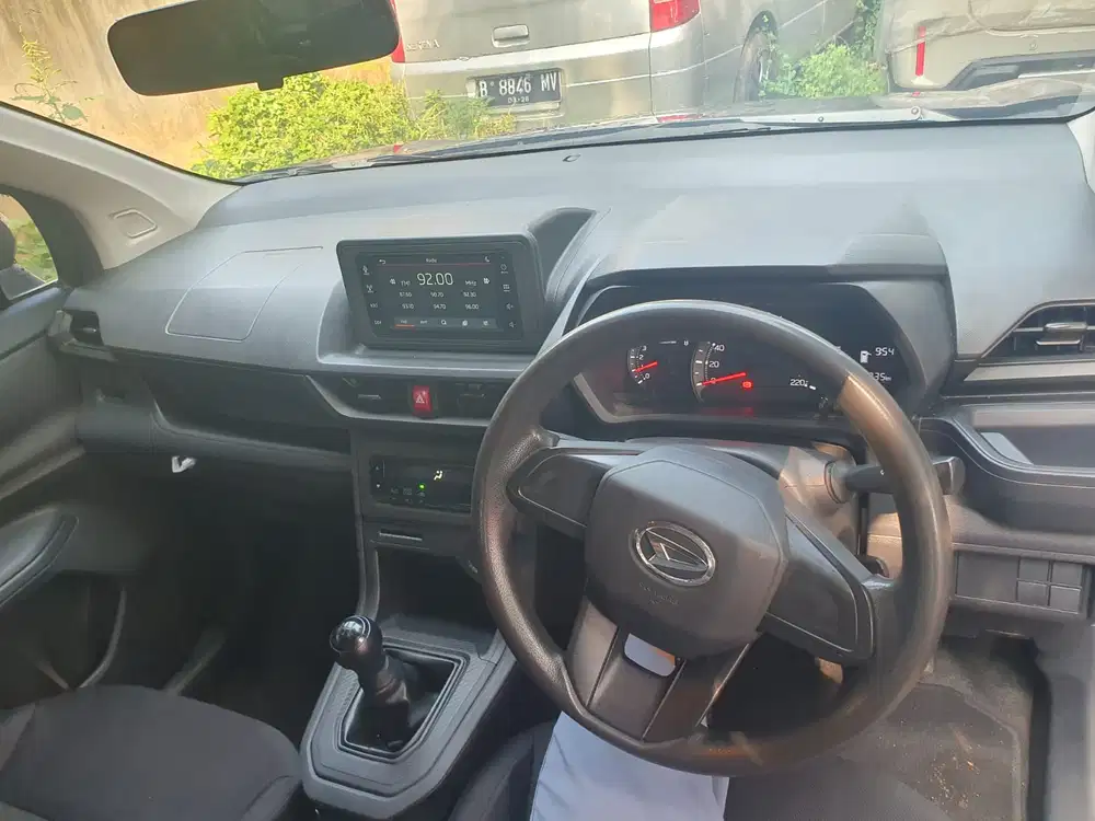 Daihatsu Xenia 2023 Bensin