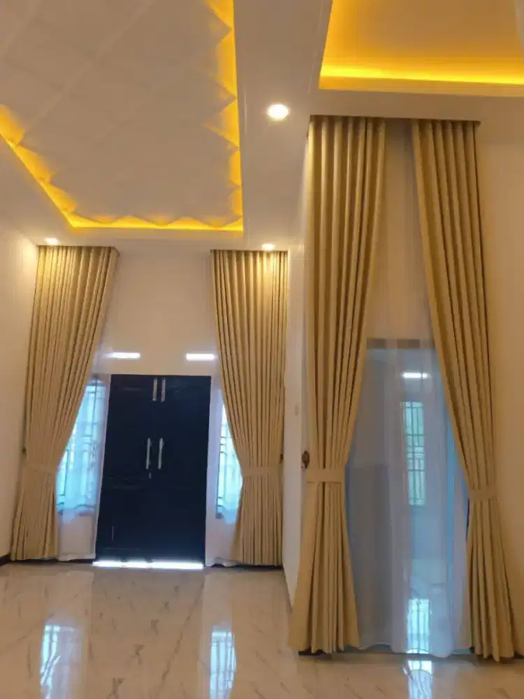 Gorden / vertikalblinds / rollerblind / venetianblinds