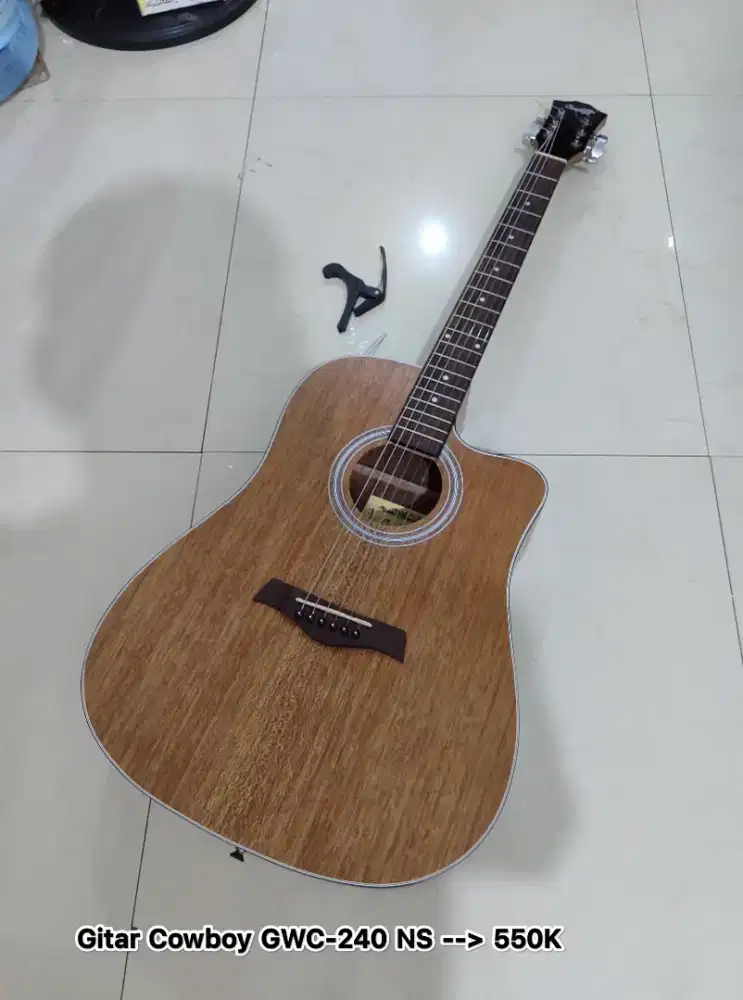 Gitar Cowboy 3 pcs dan Artisan 1 pcs bagus mulus