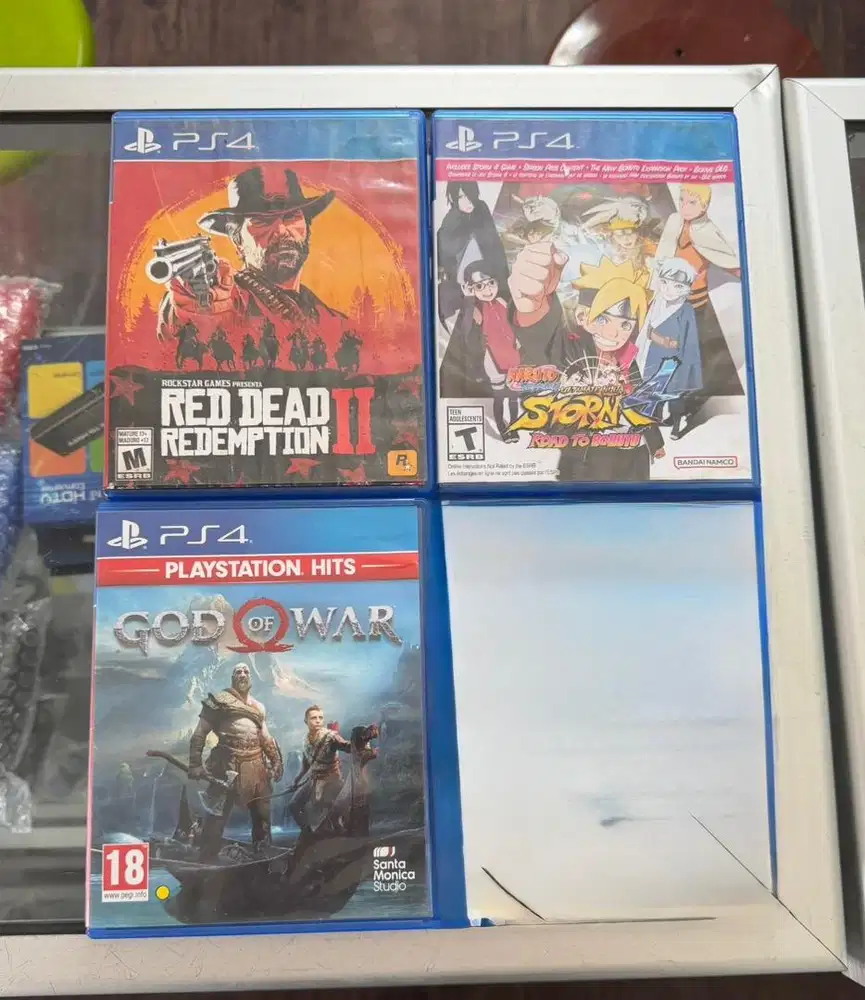3 Kaset bd Ps4 Red dead redemption , god of war , Naruto