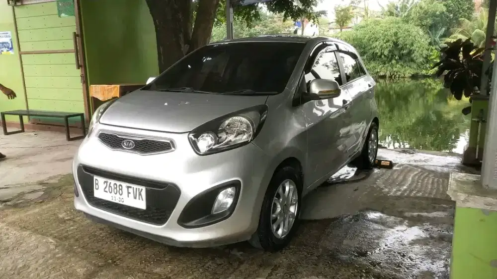 Kia Picanto 2012 Bensin
