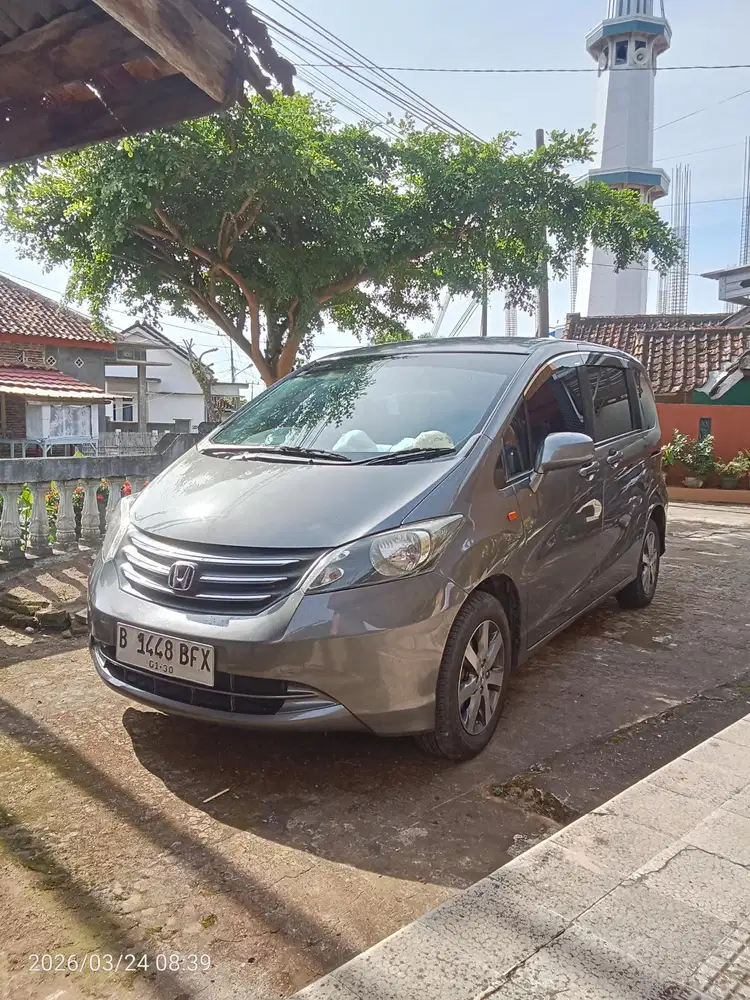 Honda Freed 2009 Bensin