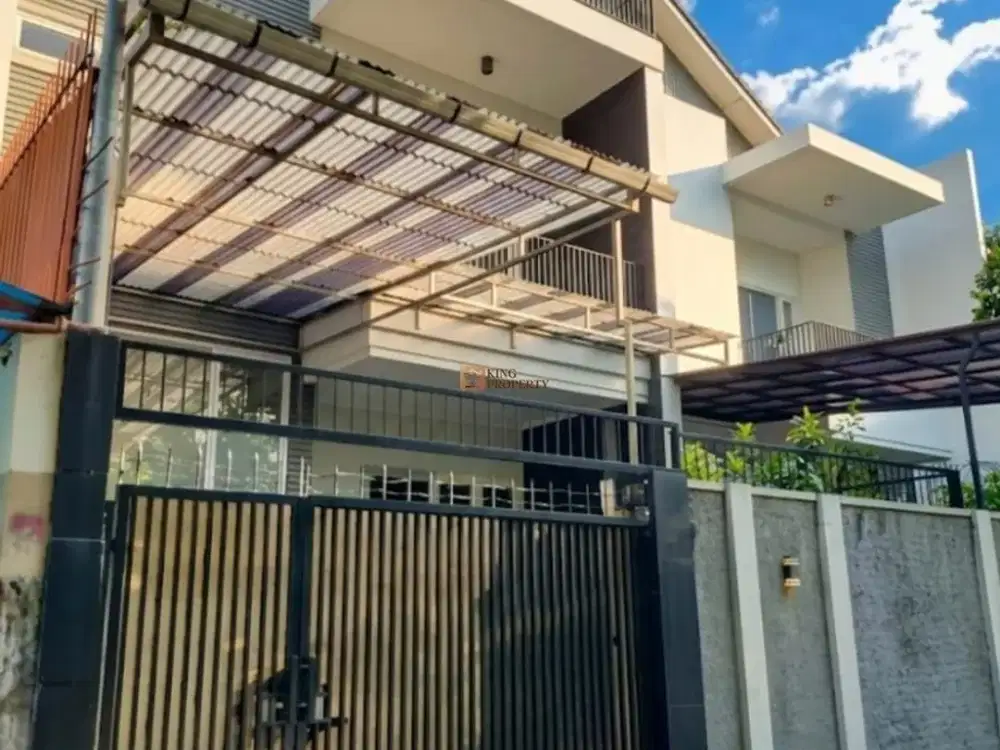 Dijual Rumah Modern Luxury Tropical Dijual 2,5 Lantai Seberang Central Park Mall & Central Park Mall 2, Tomang Strategis