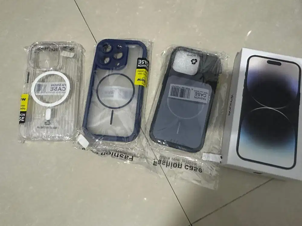 Iphone 14 Pro Ex Singapore imei aman bebas reset Bh 81, mulus no dent