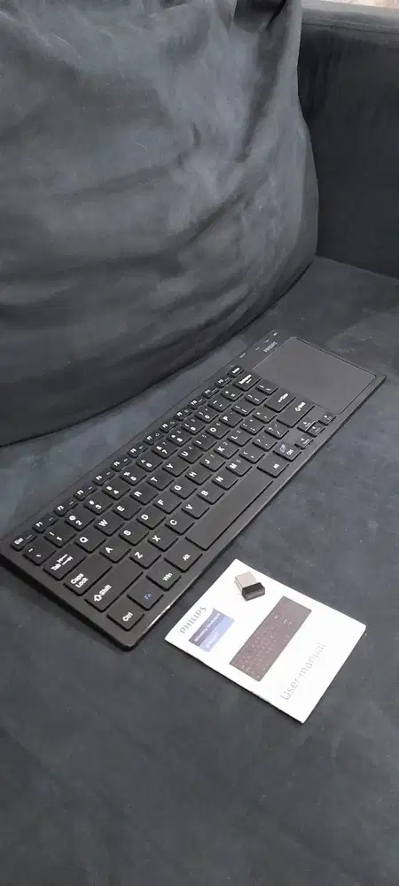 Philips SPK6405T Wireless Keyboard Mouse Touchpad Rare Item Mulus